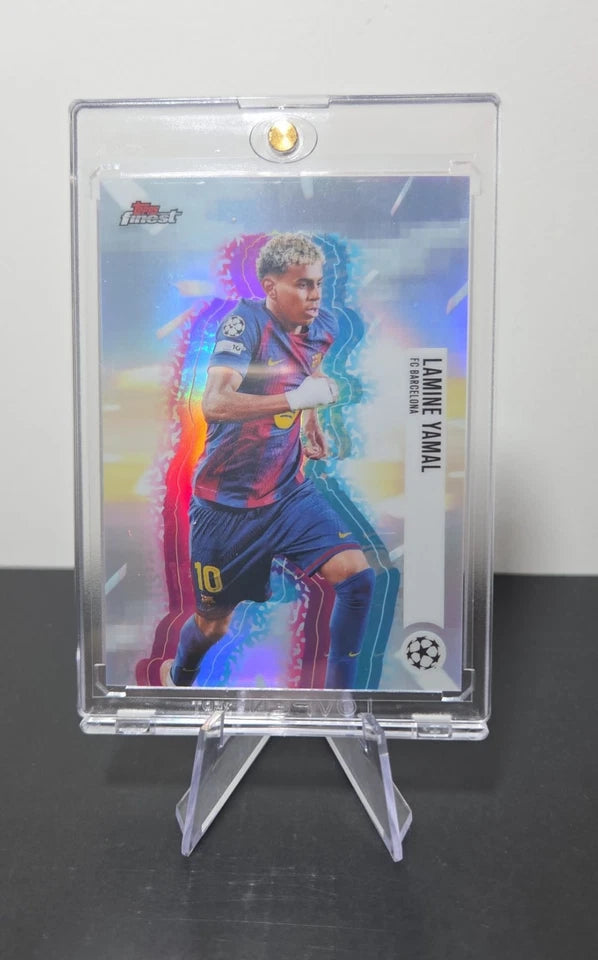 2026 Topps Finest UCC - Lamine Yamal Hologlow Case Hit Barcelona